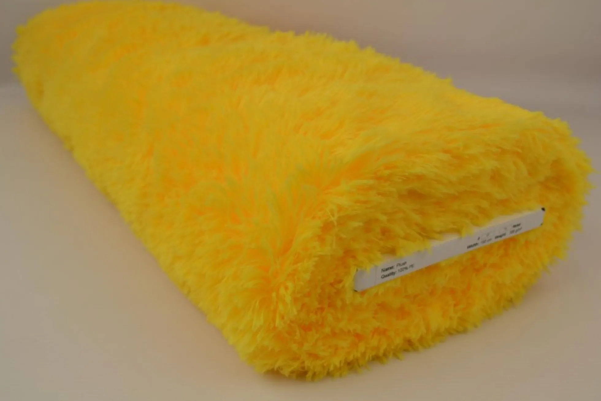 Bont langharig (Pluche / Fluffy) – Geel