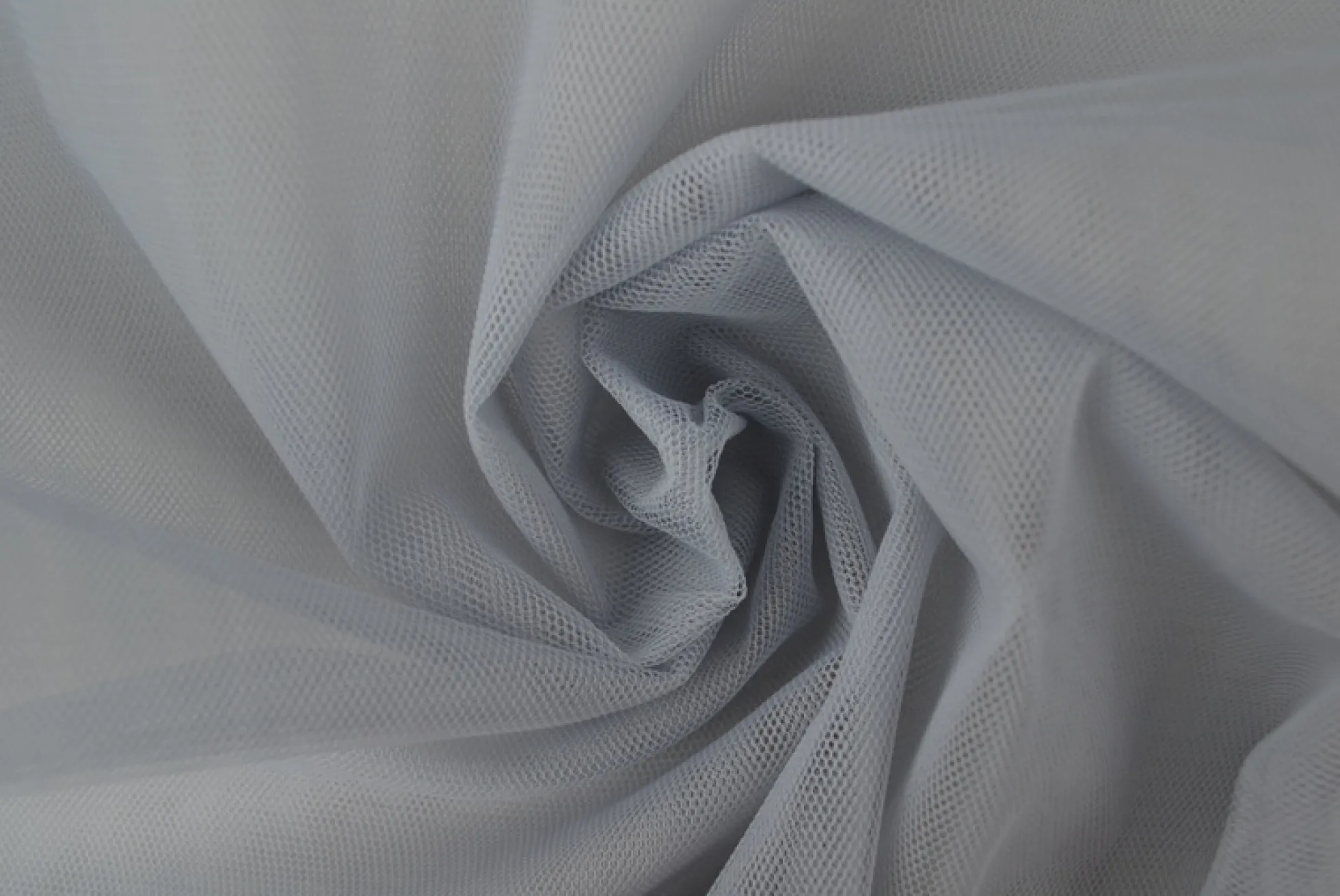Brandvertragende tule – Zilvergrijs 300cm breed