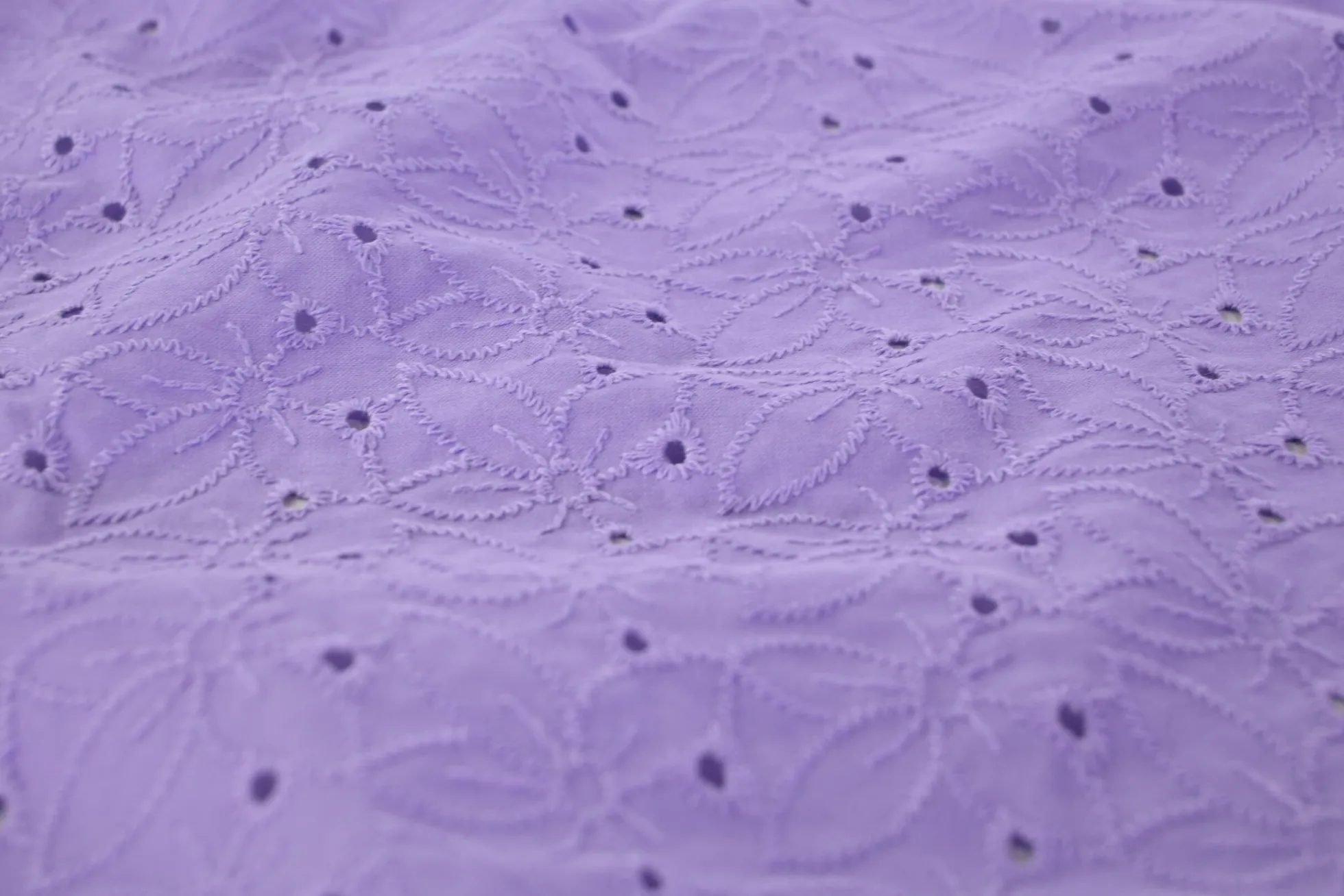 Broderie katoen – Anglaise lila