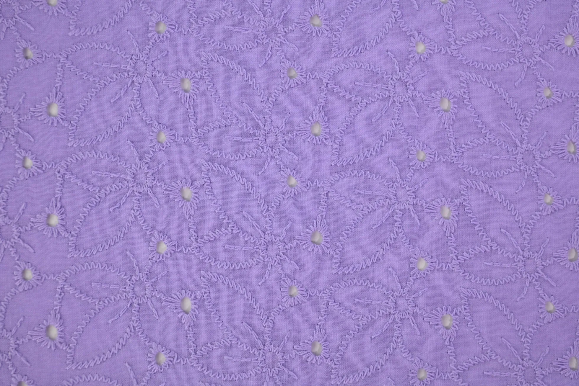 Broderie katoen – Anglaise lila