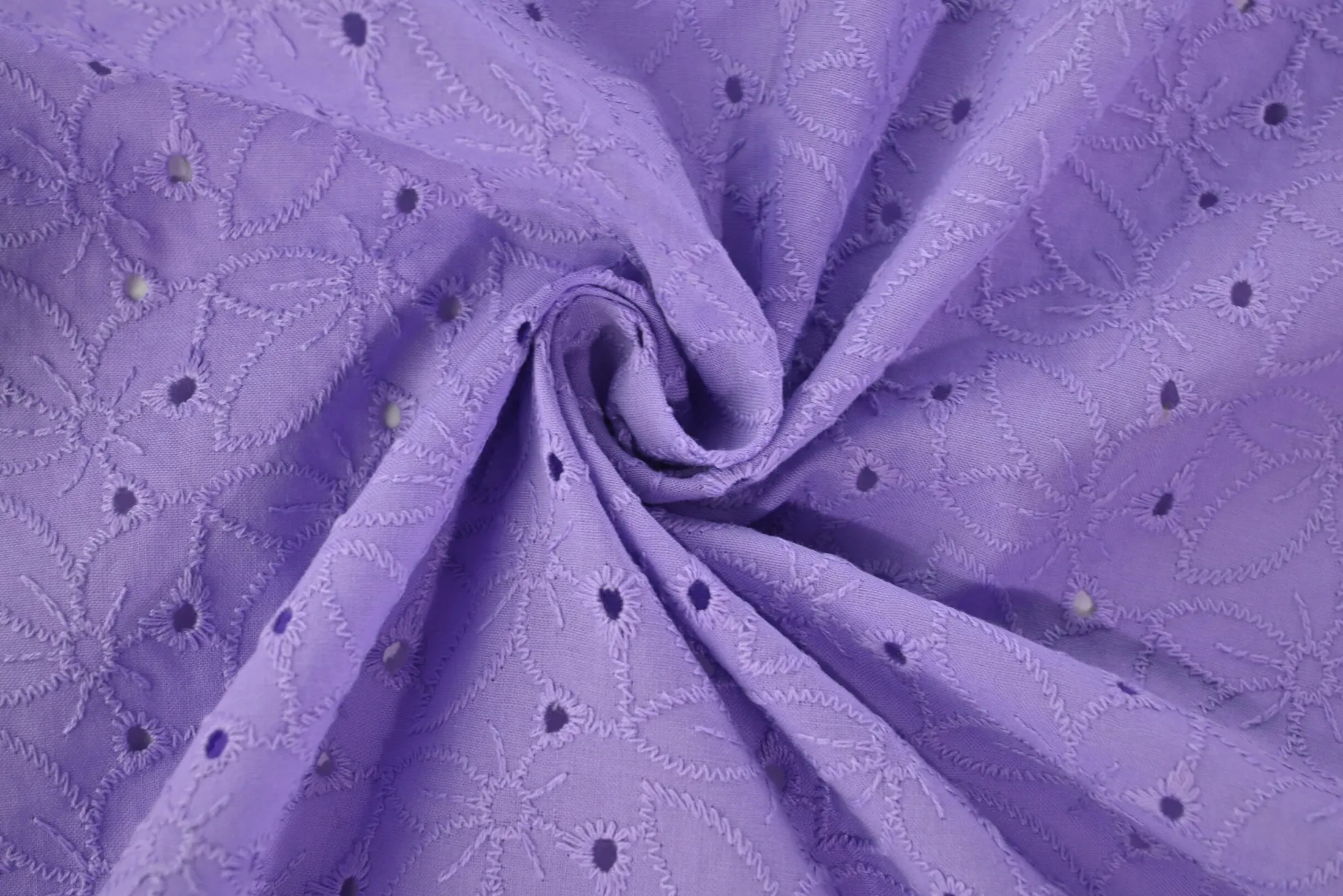 Broderie katoen – Anglaise lila