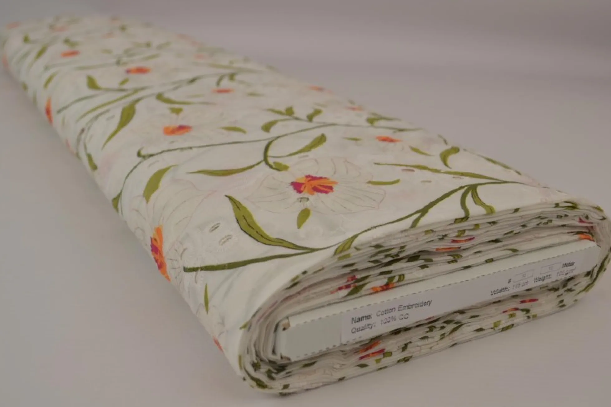 Broderie katoen – Ivory vine