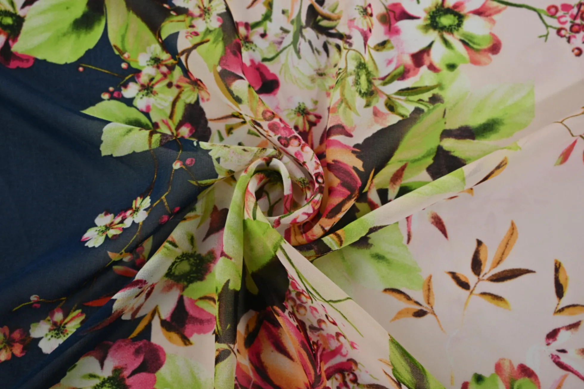Chiffon – Bloomy paradise border pink-navy