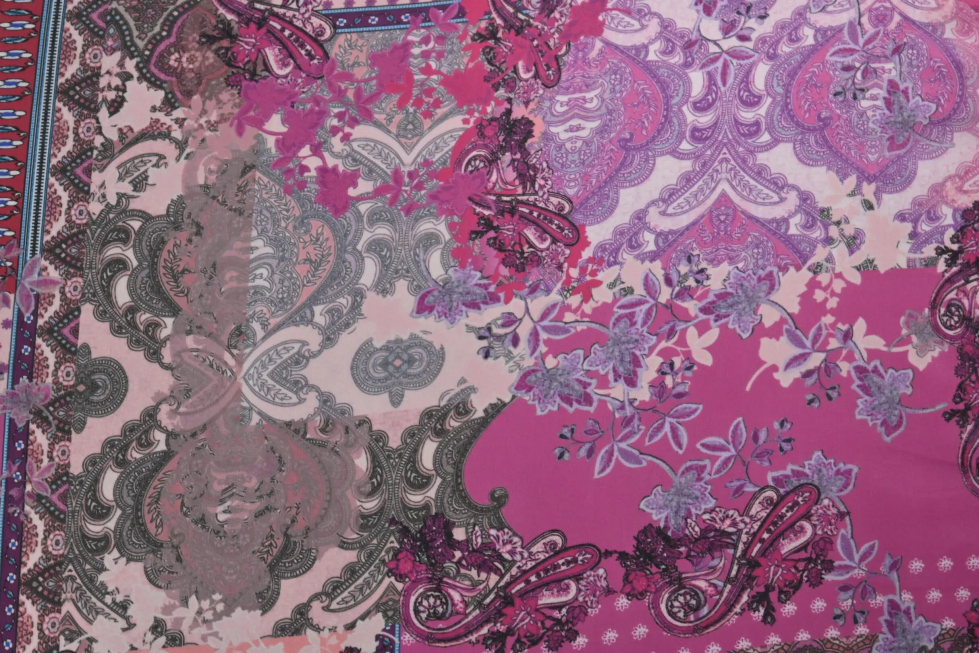 Chiffon – Bohemian paisley pink