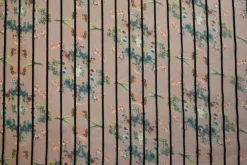 Chiffon – Striped floral harmony beige