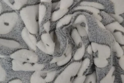 Coral Fleece – Clouds on dark