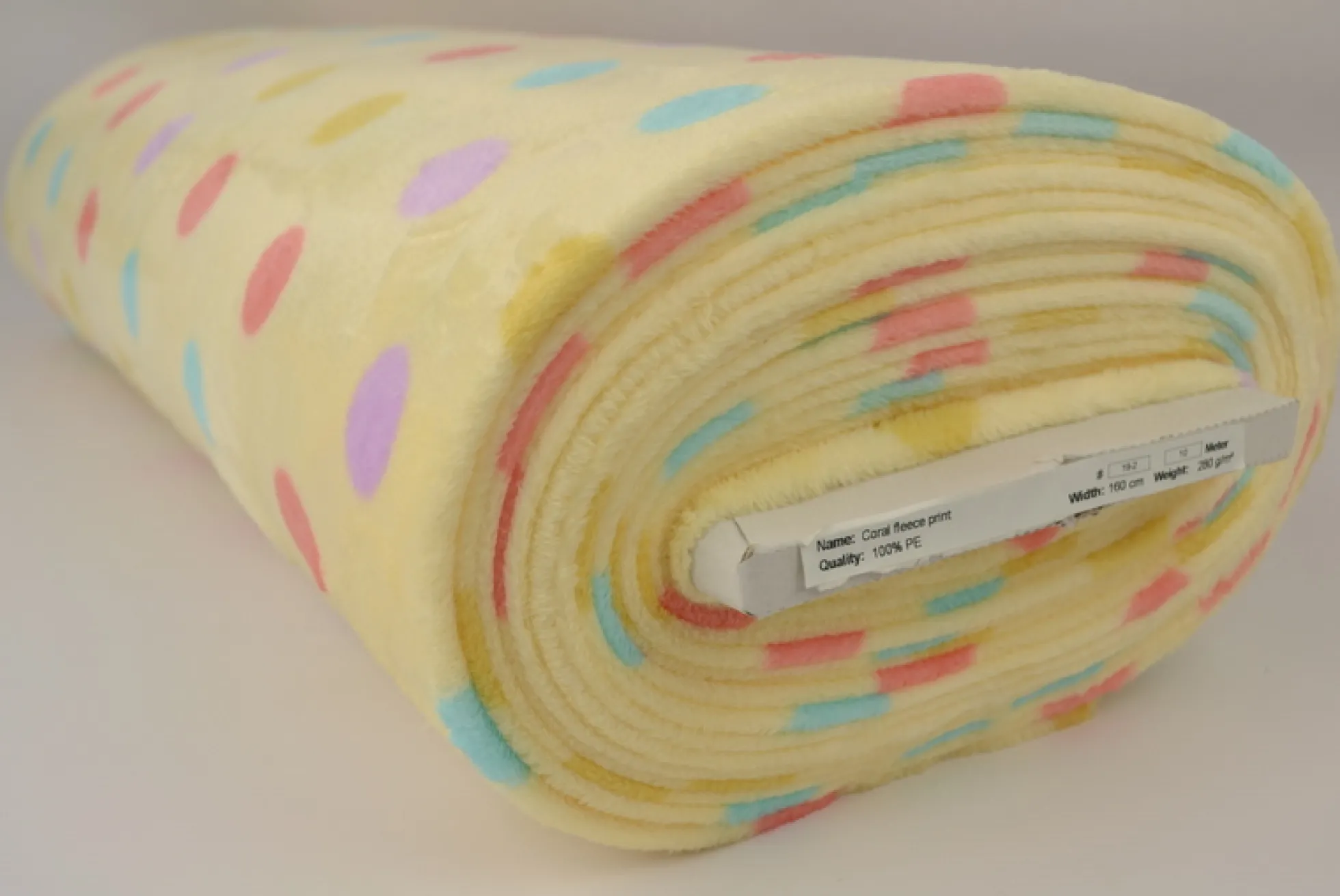 Coral Fleece – Colorful dots on yellow