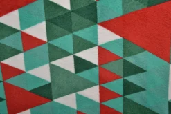 Coral Fleece – Retro triangles