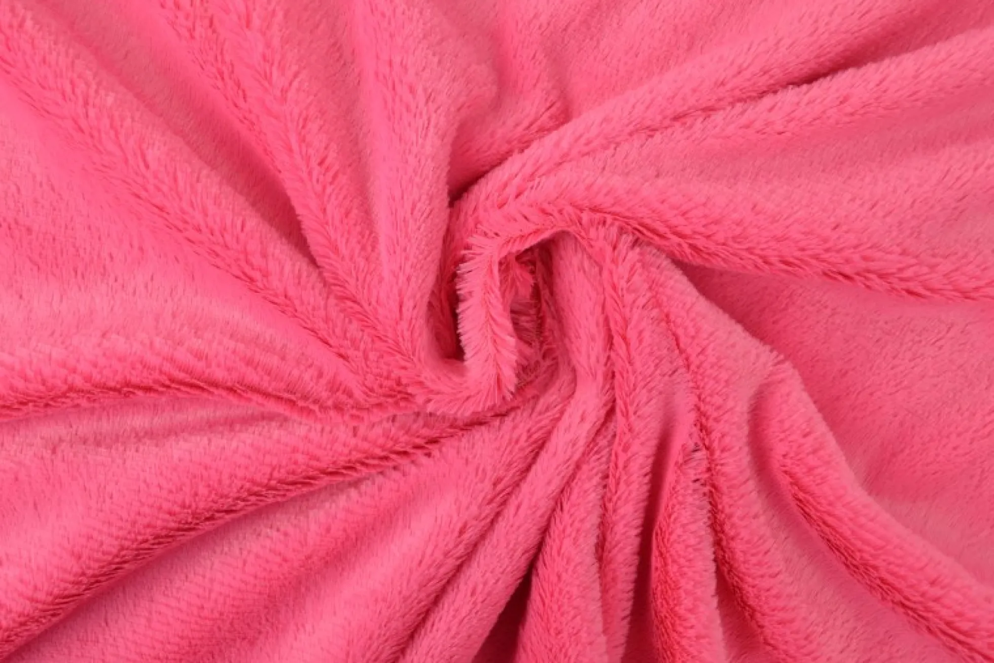 Coupon 185cm x 155cm | Bont kortharig (pluche) – Fuchsia
