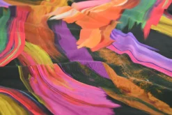 Coupon 150cm x 150cm | Katoen tricot – Rainbow Brushstrokes Black