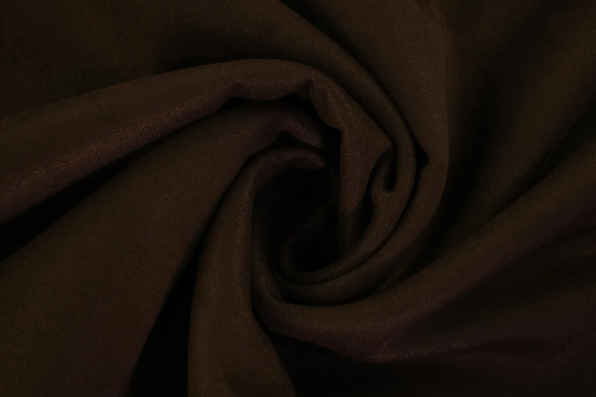 Coupon 150cm x 155cm | Stretch suedine / Alcantara – Kastanjebruin