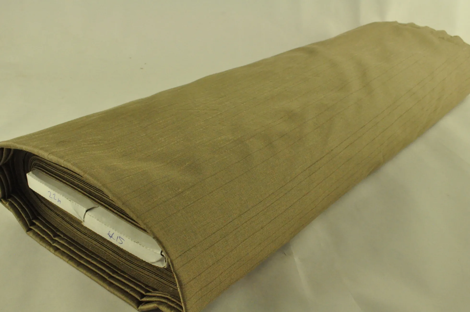 Coupon 150cm x 140cm | Taft zijde look – Sand