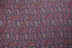 Crinkle chiffon – Purple paisley