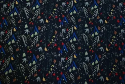 Crêpe / bubble chiffon – Flowers on navy
