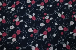 Crêpe / bubble chiffon – Pink roses on navy