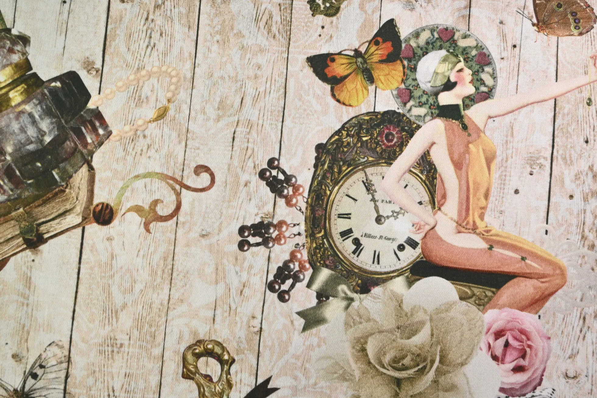 Decostof – Beige Vintage Reverie