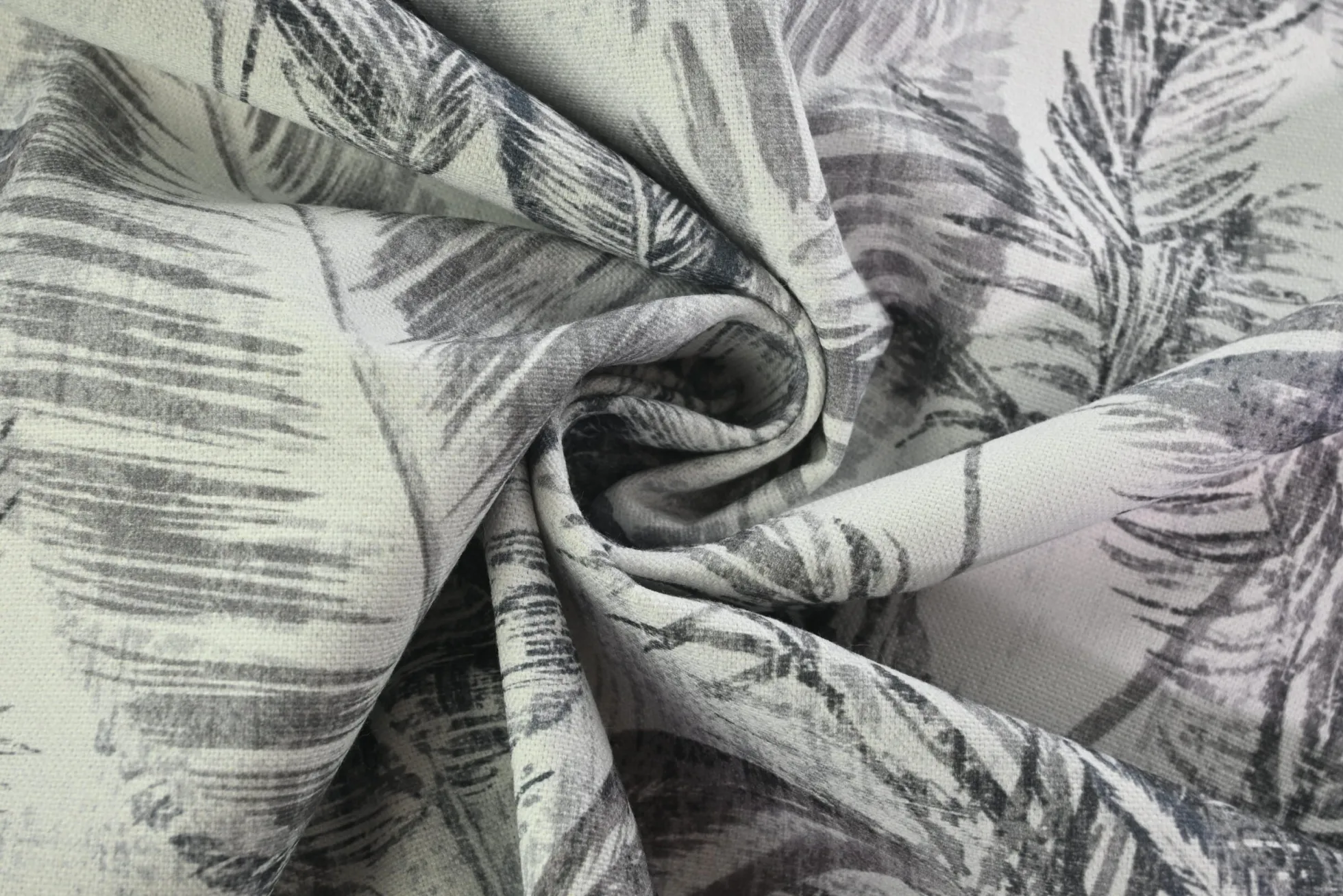 Decostof – Grey Tropical Escape