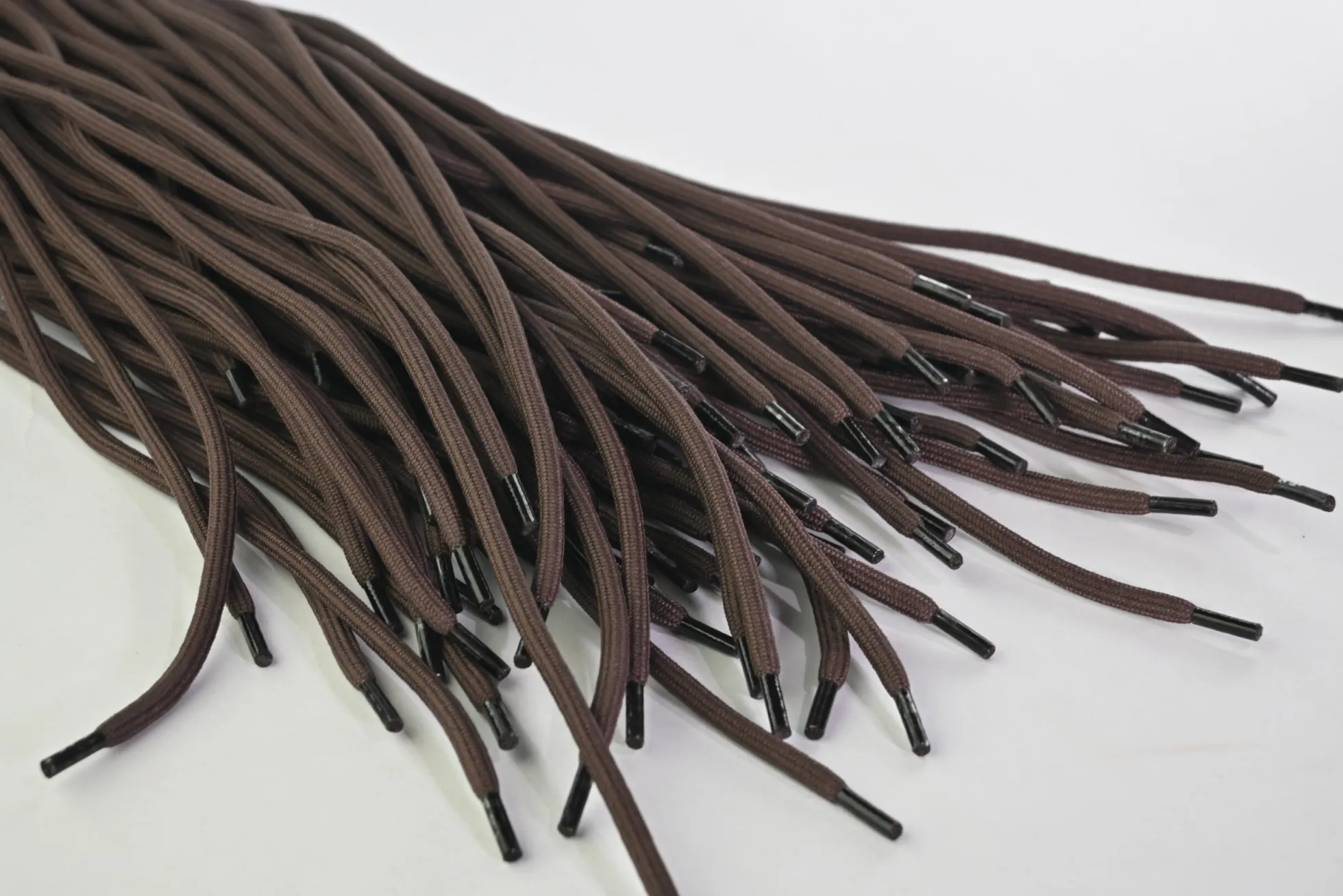 Elastisch trekkoord donkerbruin 57 cm – 100 stuks