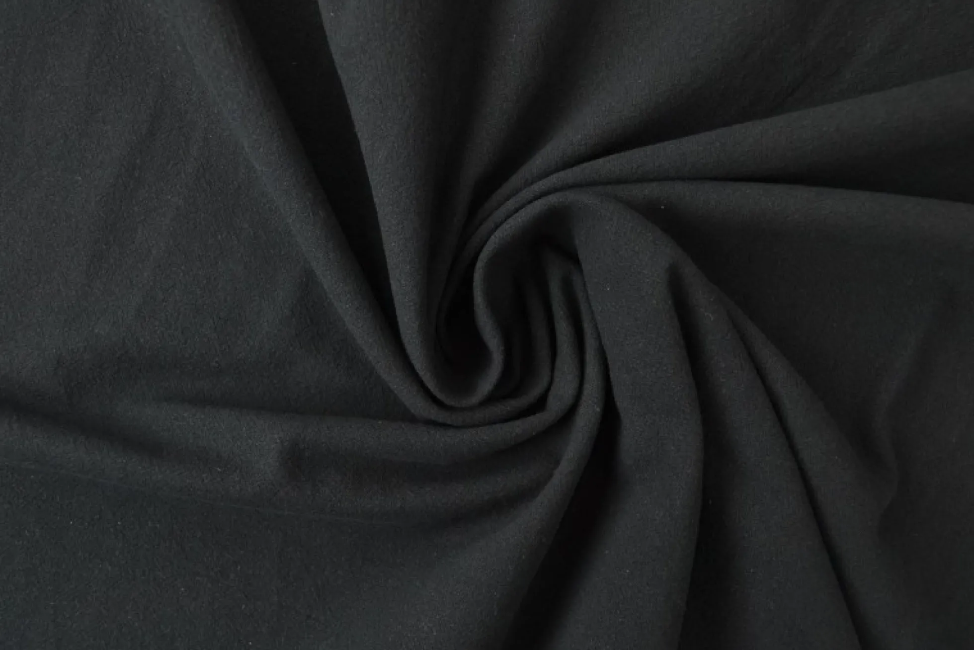 Gewassen katoen / Stonewashed – Zwart