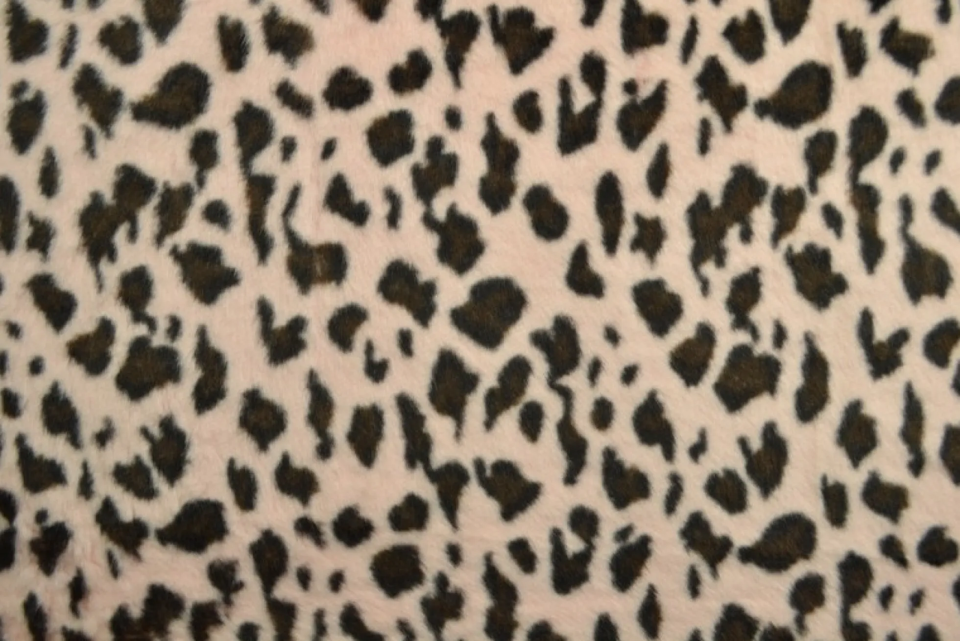Imitatiebont / Faux fur – Animal spots dusky roze