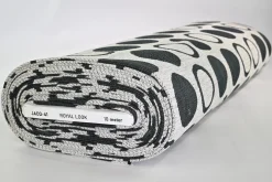 Jacquard Gobelin – Black & silver grey dots