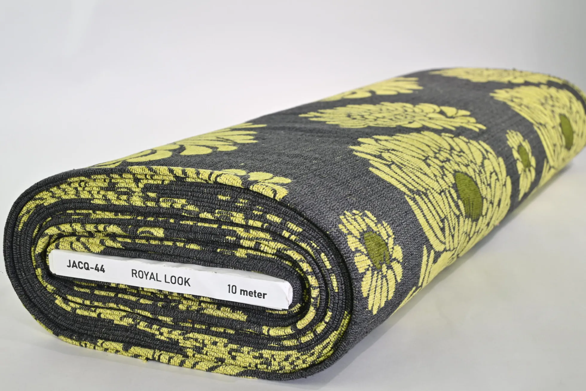 Jacquard Gobelin – Charcoal yellow floral