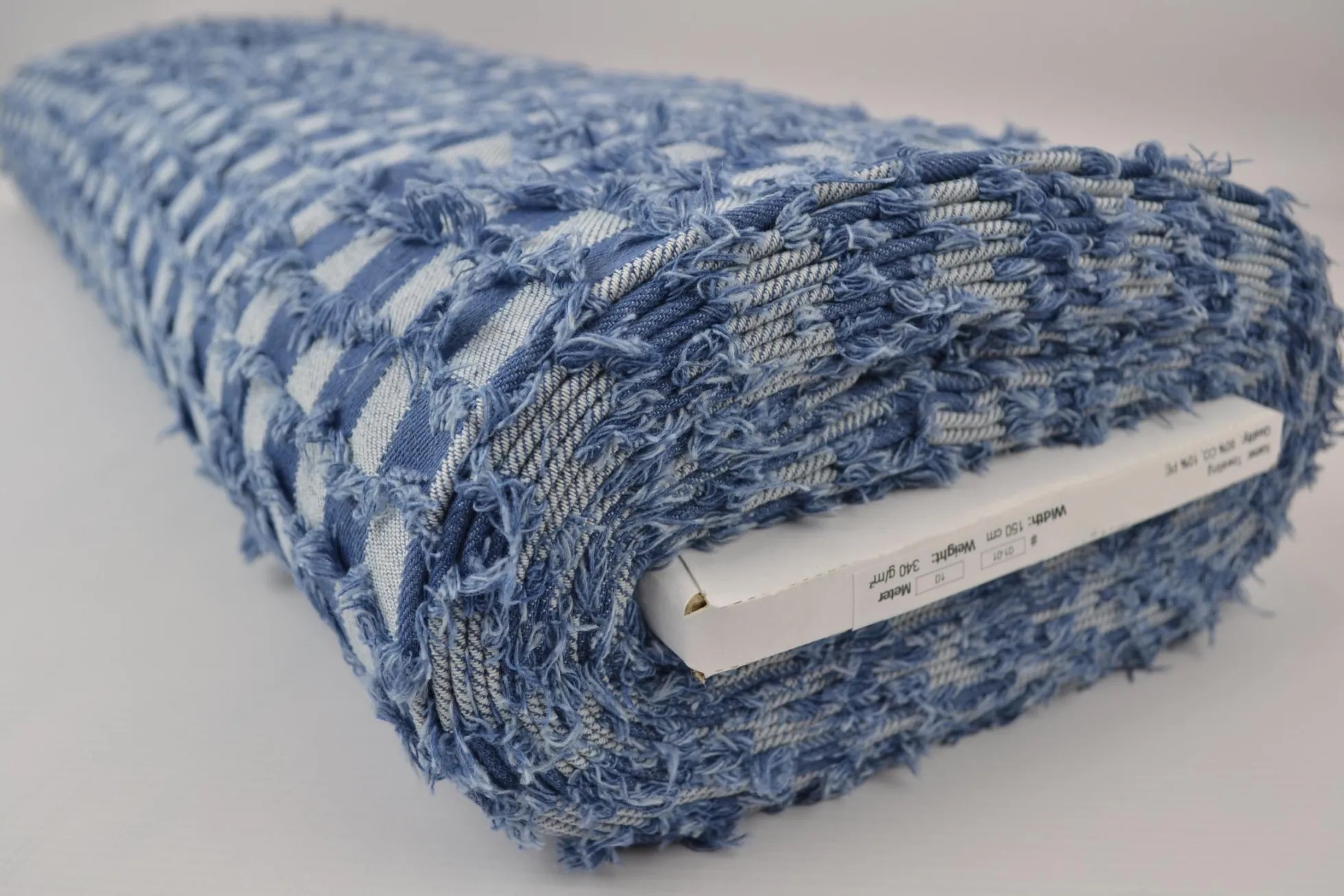 Jeans / denim jacquard – Checks frayed light blue