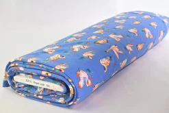 Jogging – Coral Swans on blue