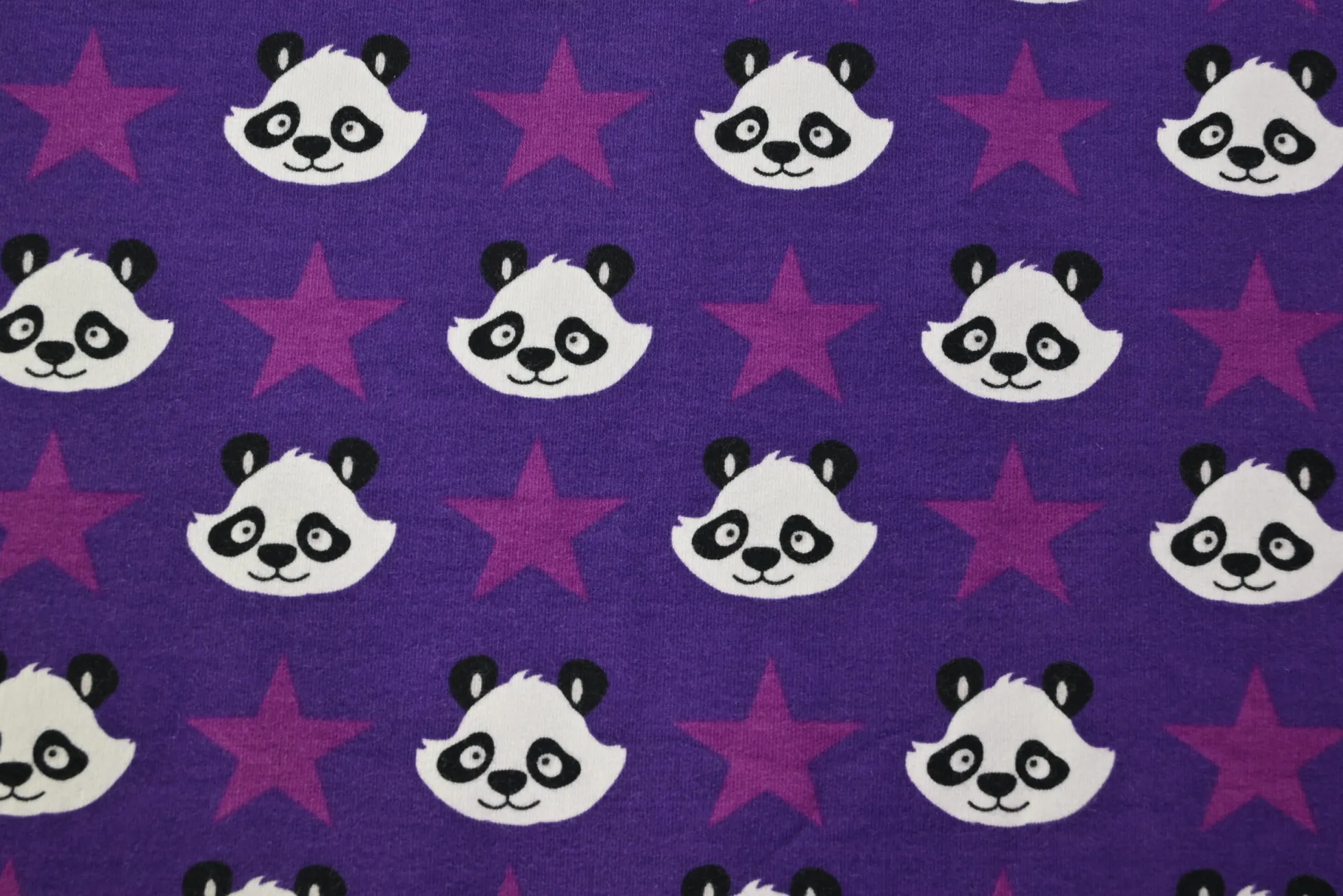 Jogging – Purple panda stars
