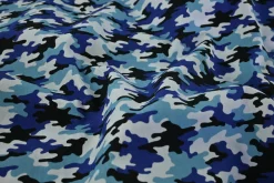Katoen poplin – Blauw camouflage