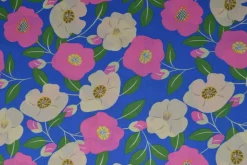Katoen poplin – Bloem en bladeren blauw en roze