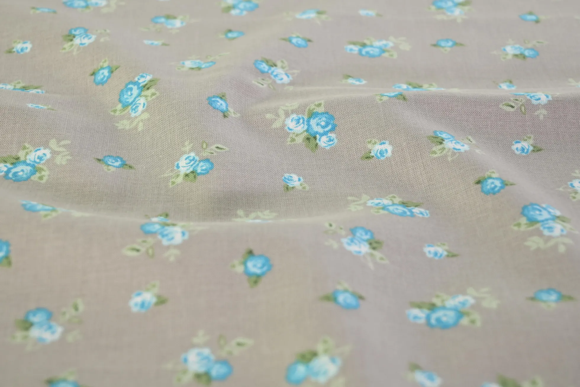 Katoen poplin – Bluebell Sprigs