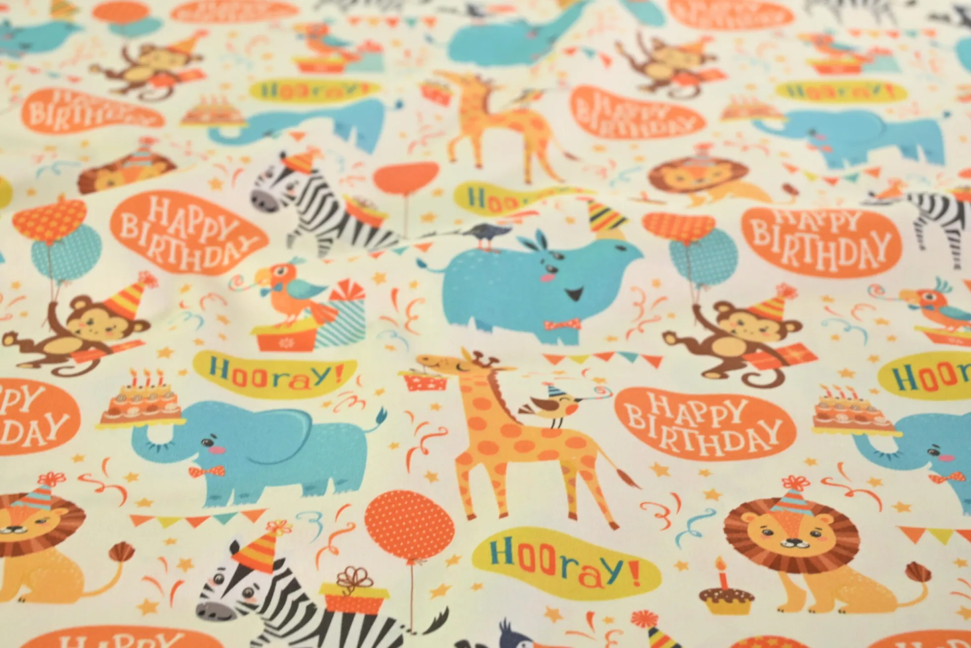 Katoen poplin – Happy birthday animals