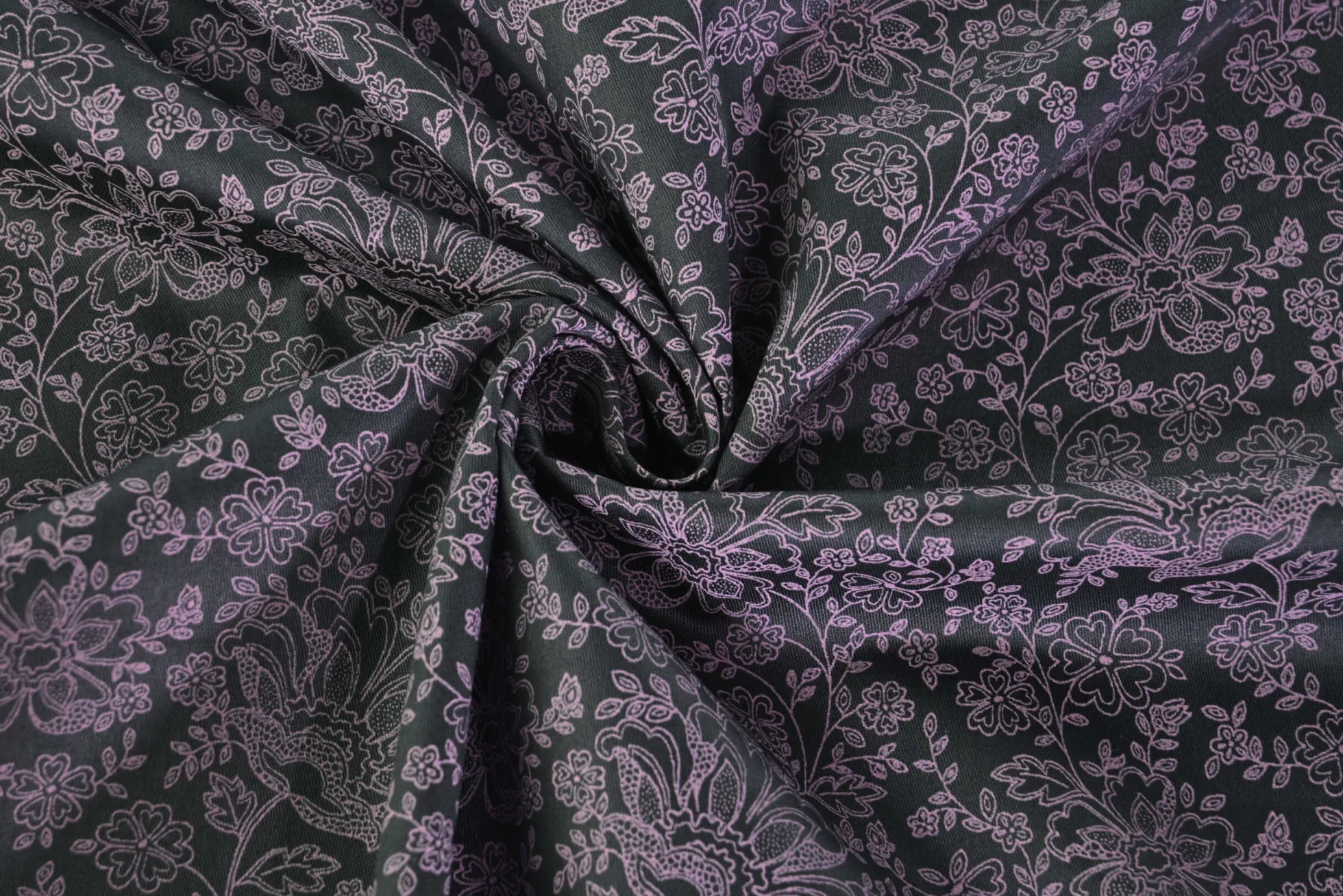 Katoen poplin – Midnight Lace Bloom
