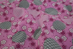 Katoen poplin – Roze bloemen en stippen
