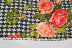 Katoen tricot – Roses on houndstooth