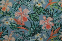 Katoen tricot Royal – Kleurrijke bladeren staalblauw