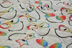 Katoen tricot – Smiley with rainbow glasses on grey