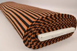 Katoen tricot soft touch – Cognac & black stripes