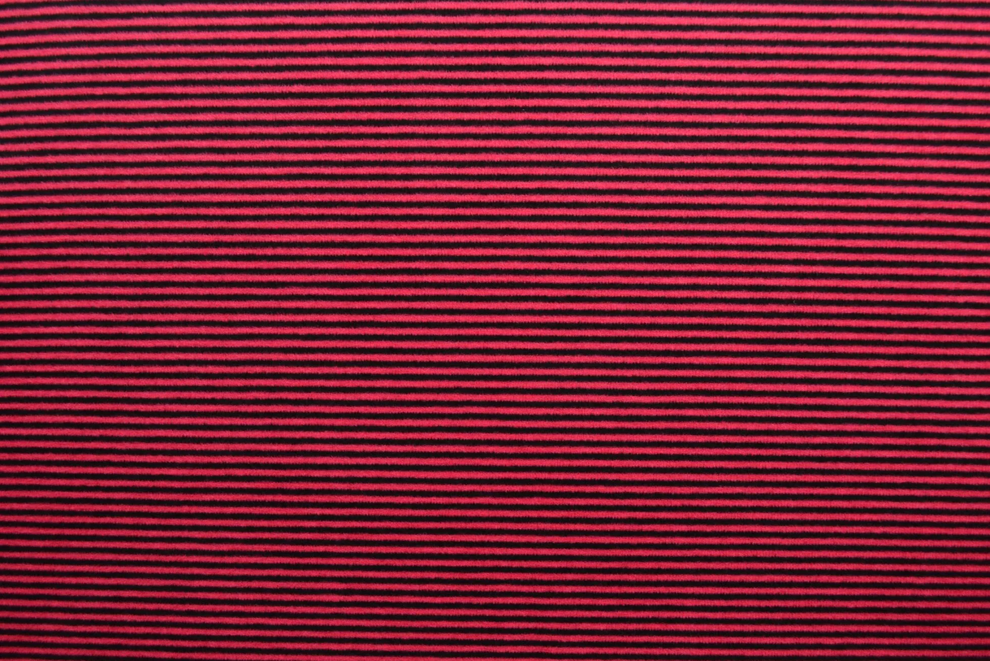 Katoen tricot soft touch – Fuchsia & black stripes
