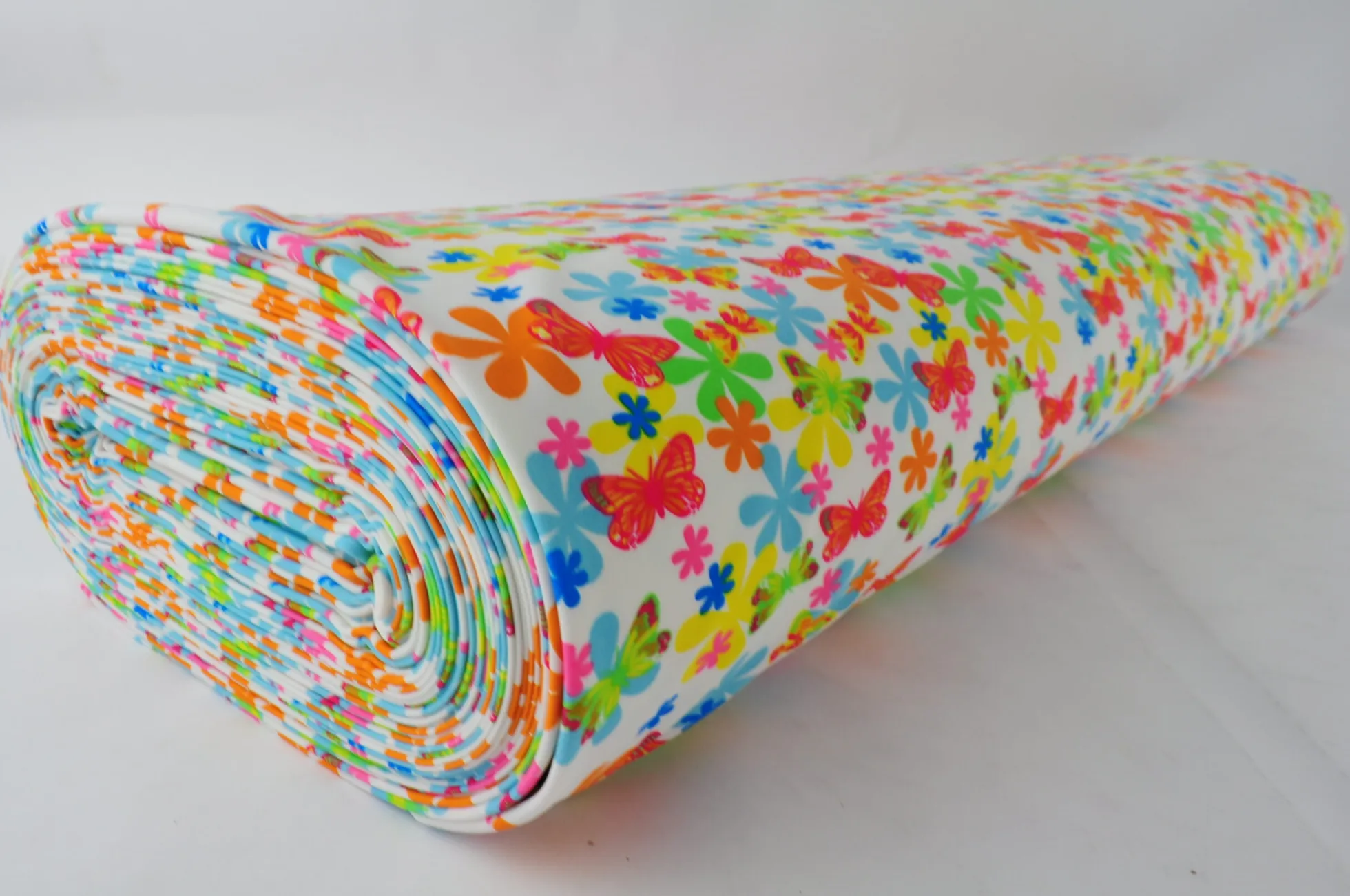 Lycra – Butterfly bloom