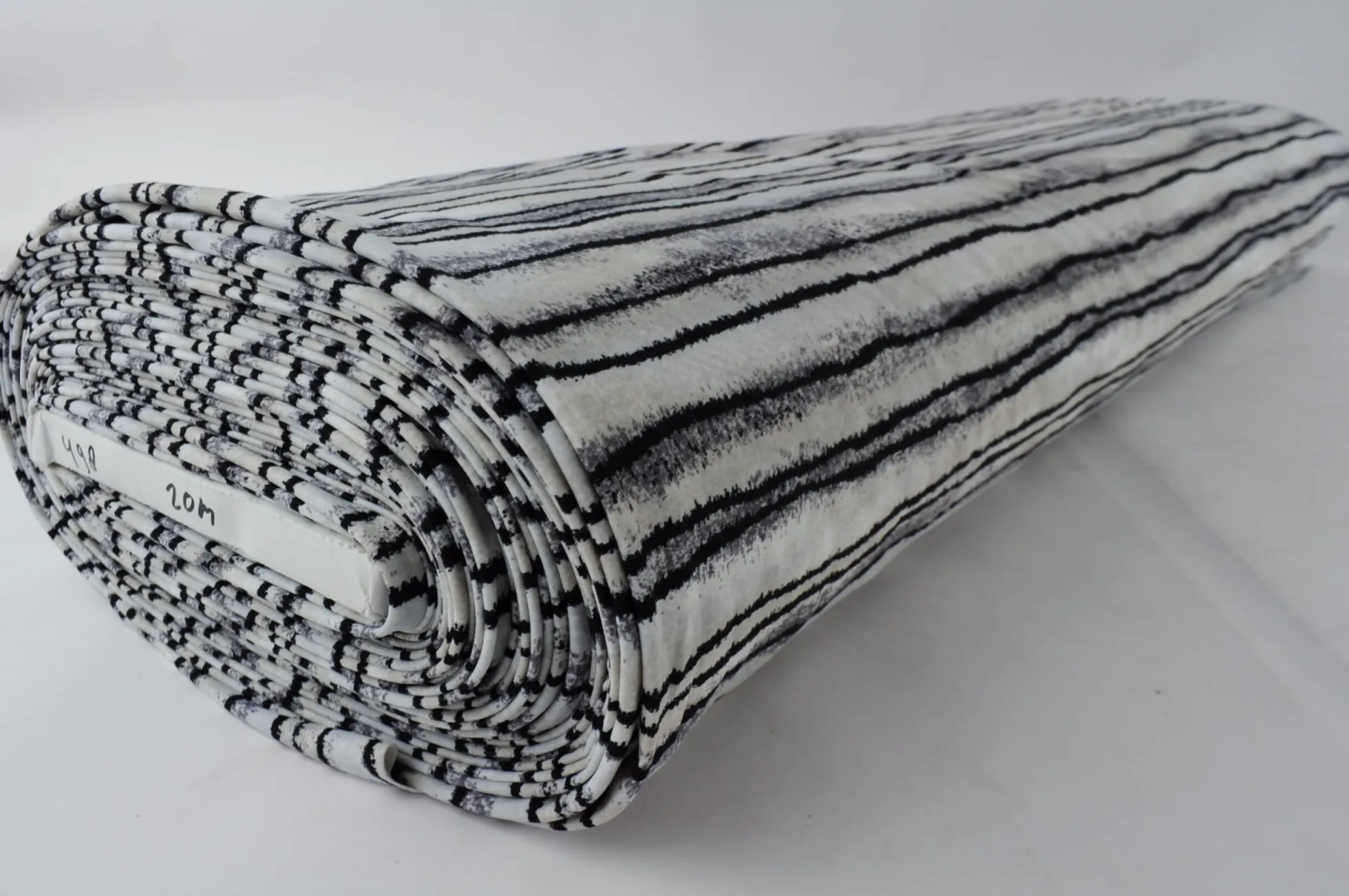 Lycra – Textured stripes grey