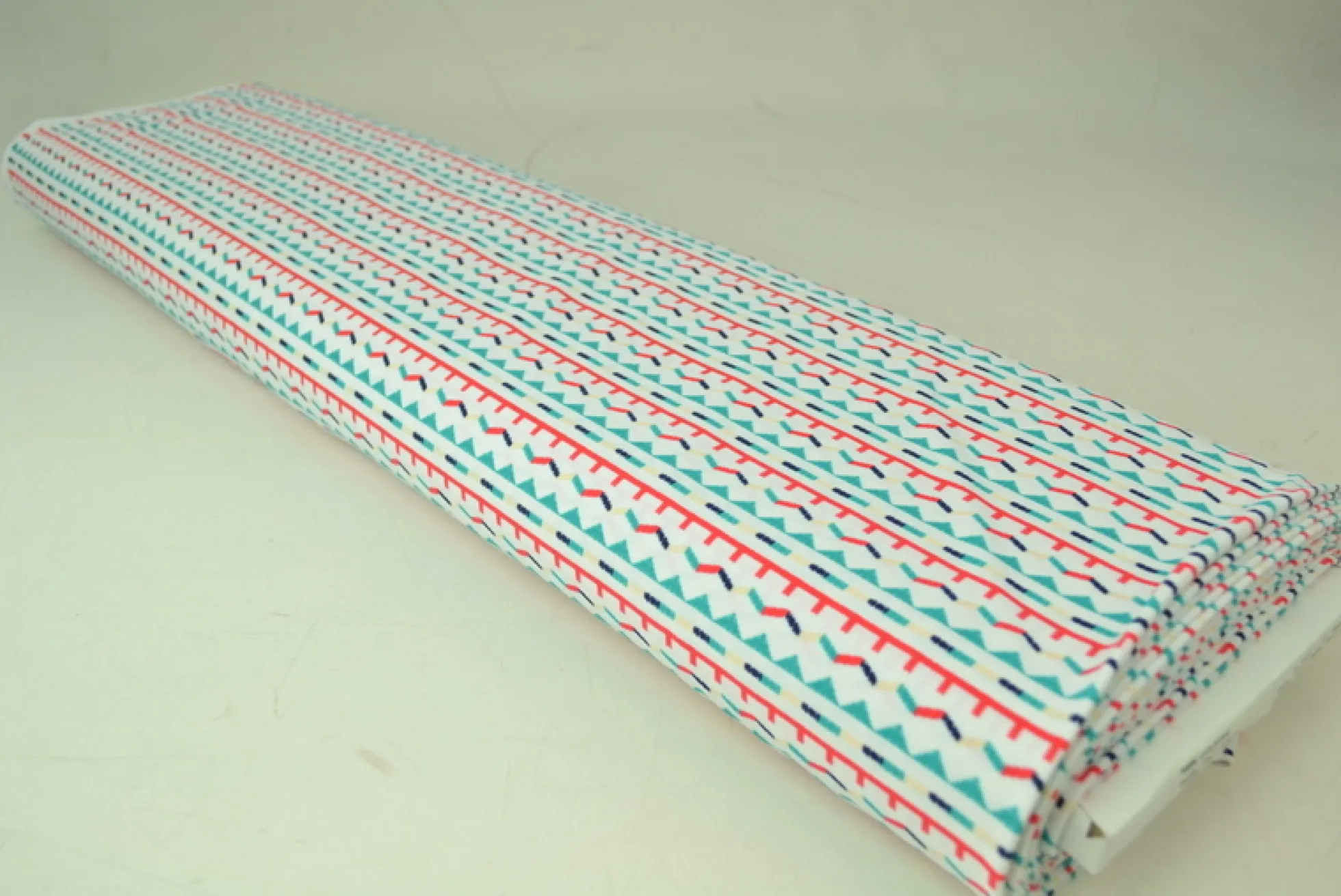 Lycra – Turquoise retro stripes