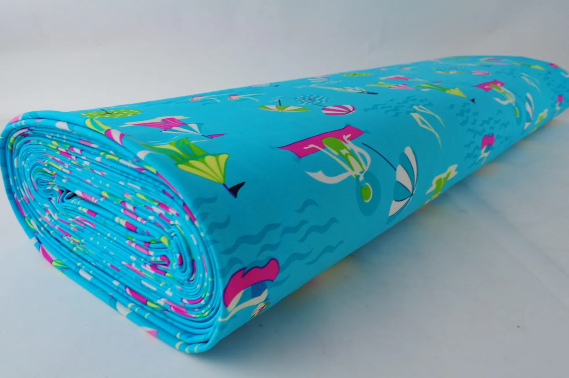 Lycra – Vintage summer vibes turquoise