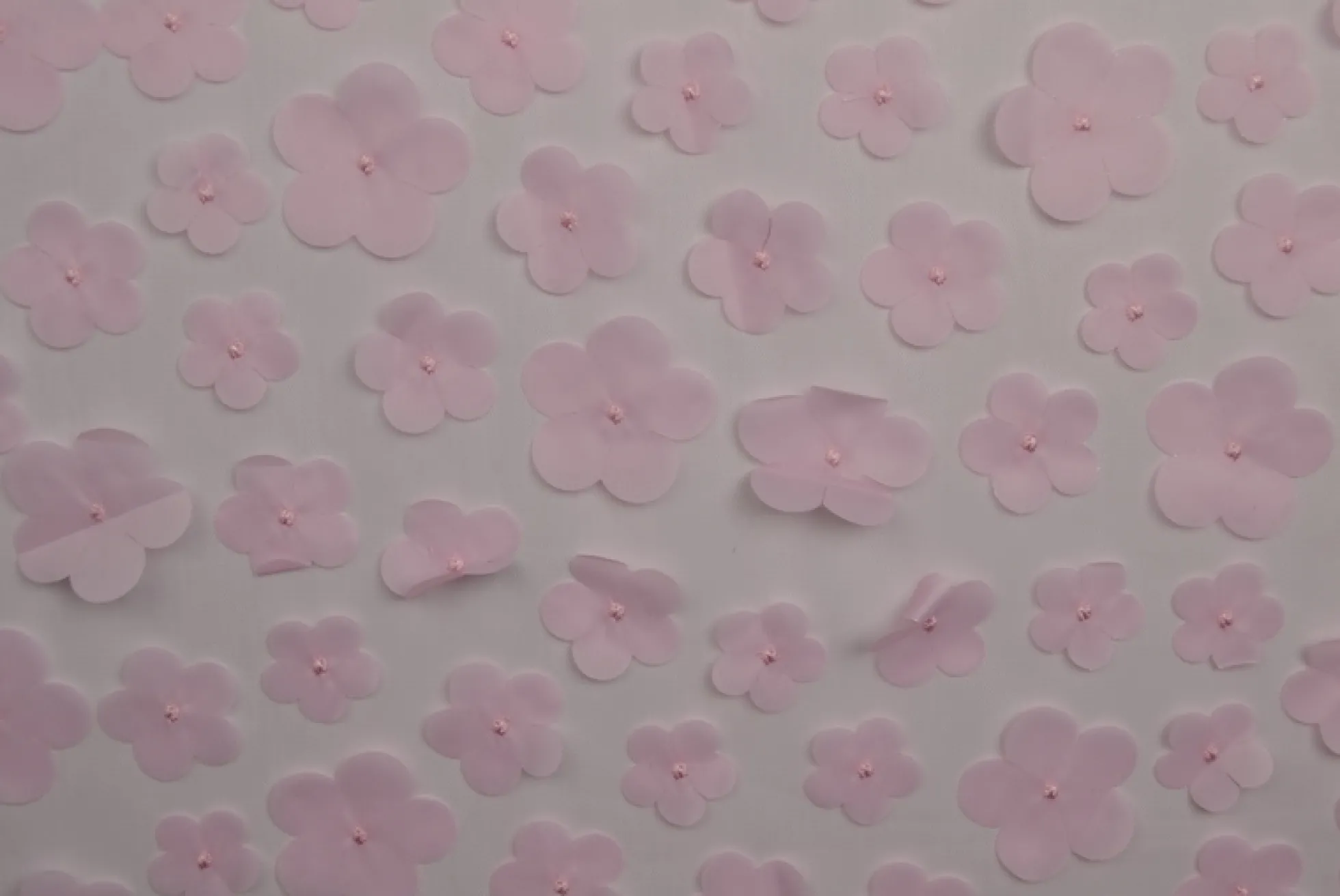 Mesh Flower – Roze geborduurd