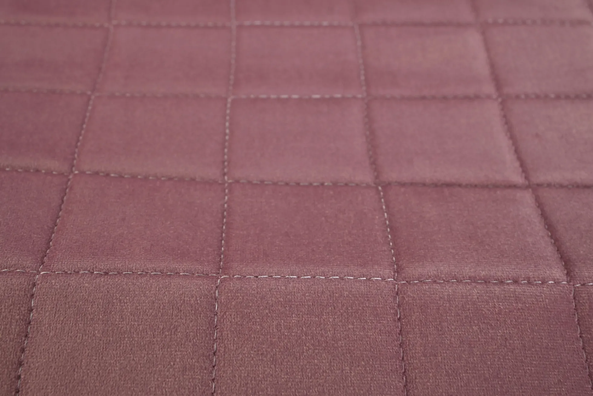 Premium meubelstof – Velours op PU-foam | Donker oudroze
