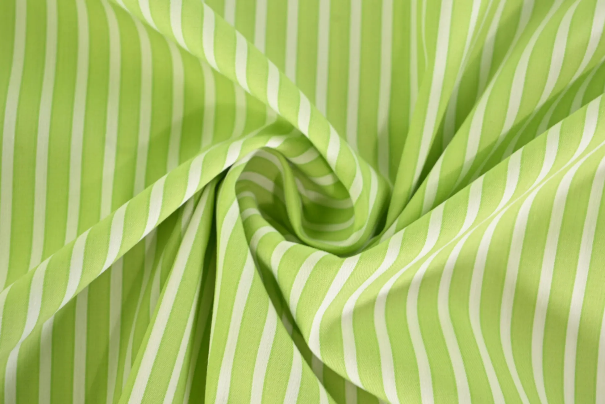 Stretch katoen gestreept – Wit & limegroen