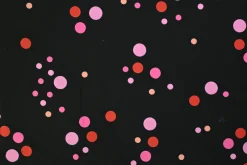 Stretch katoen – Red & pink dots on black