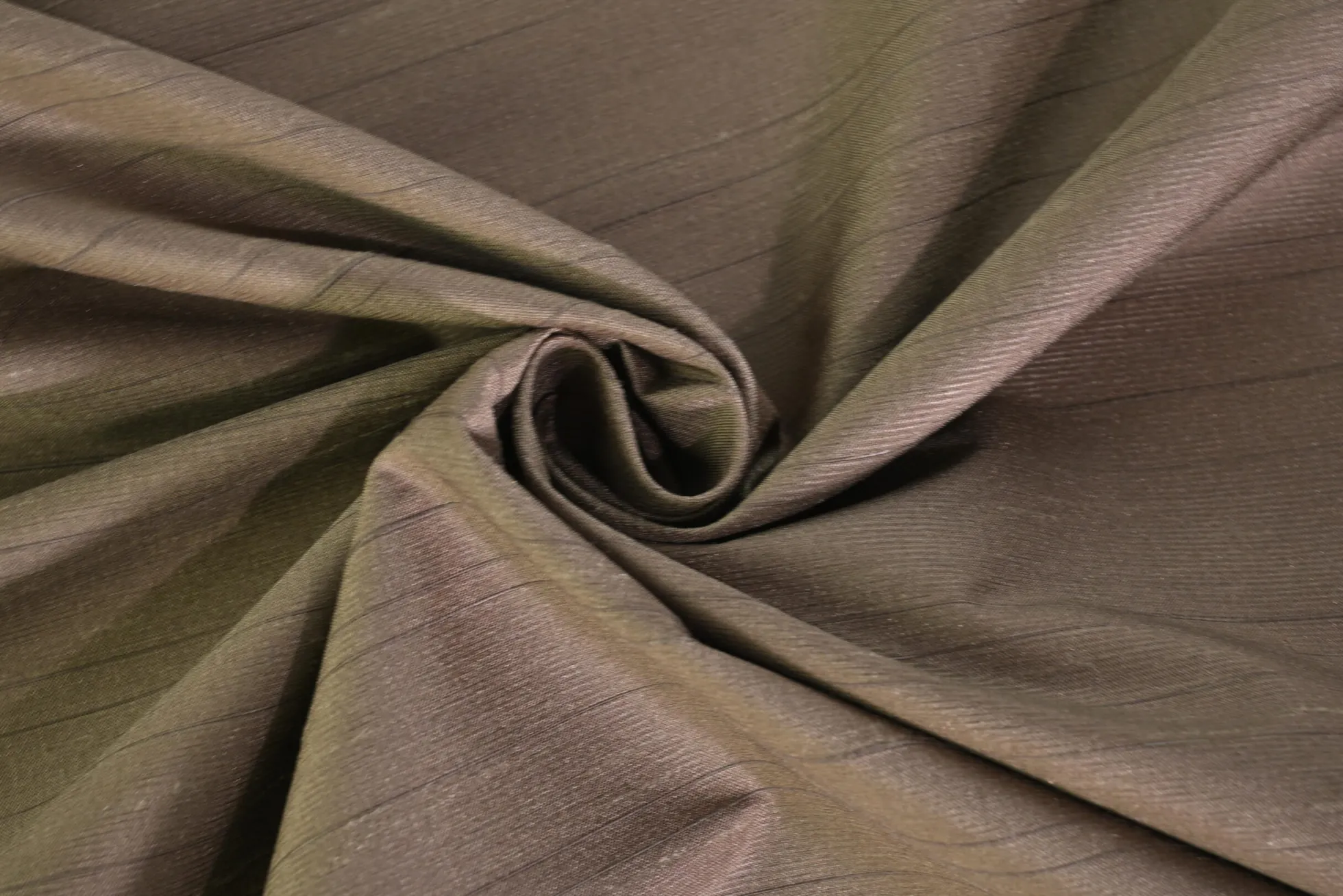 Taft zijde look – Brown taupe