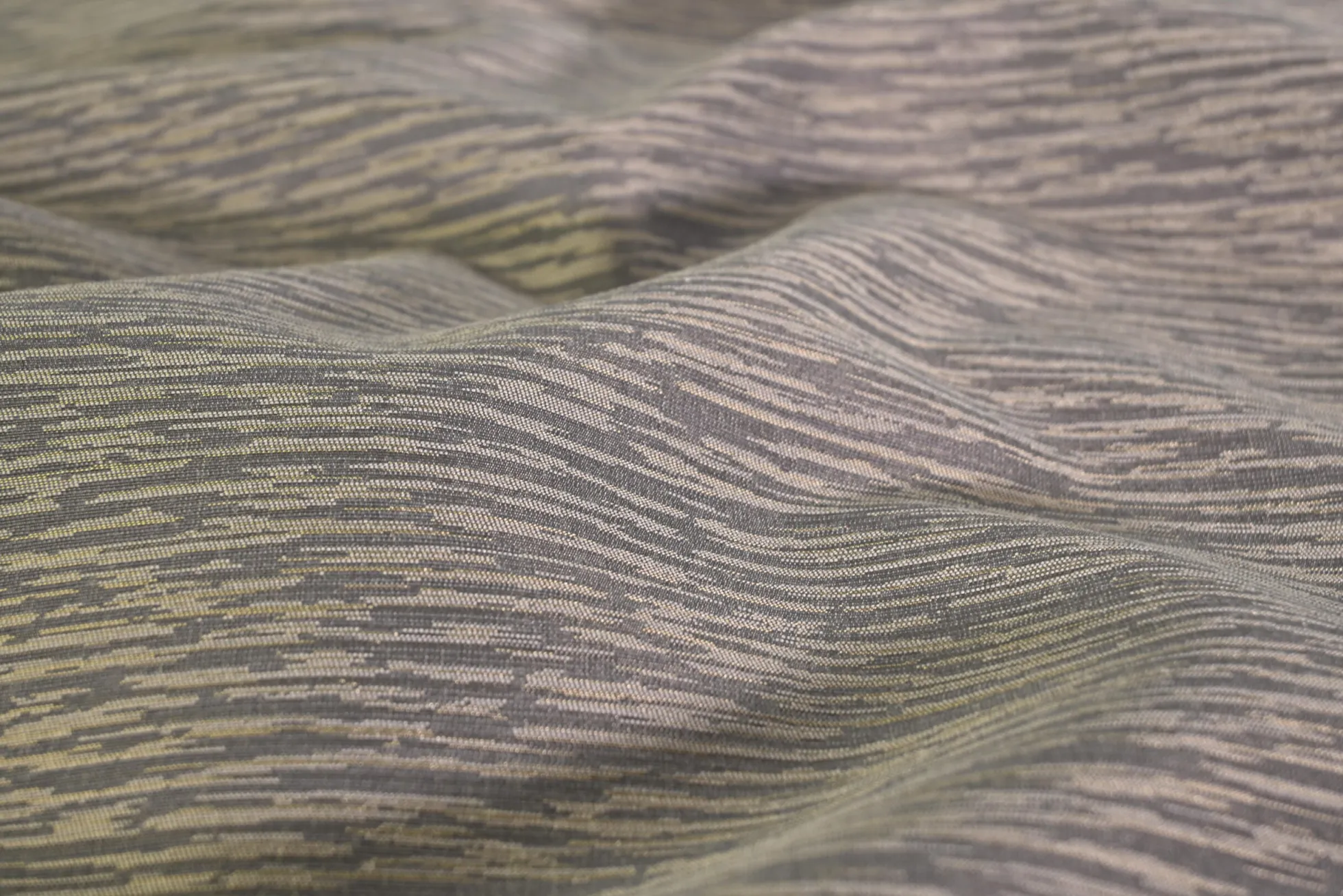 Taft zijde look – Grey gold two-tone